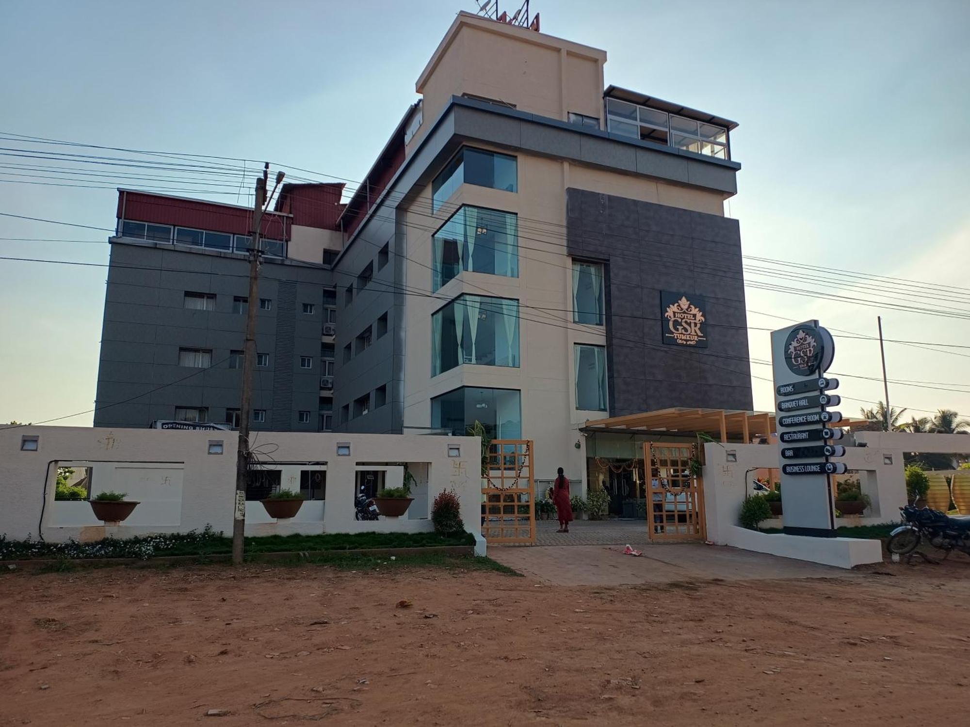 Hotel Gsr Tumkur Exterior photo